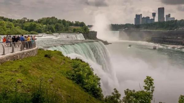 2-Day Niagara Falls Tour from New York